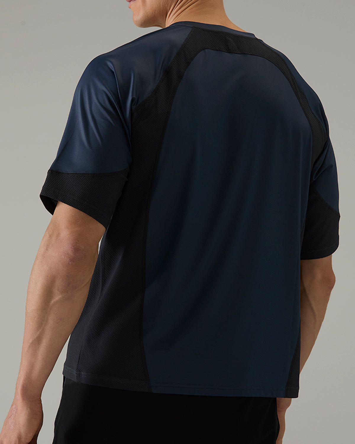 ::422 Blue/Black