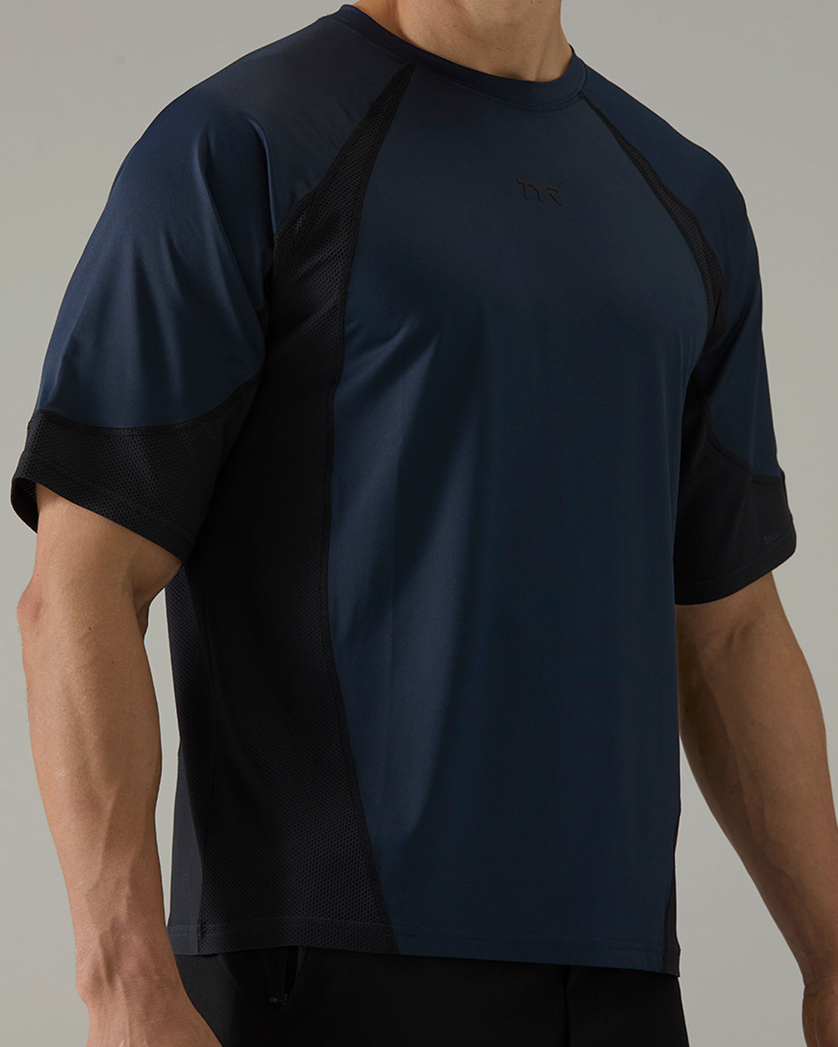 ::422 Blue/Black