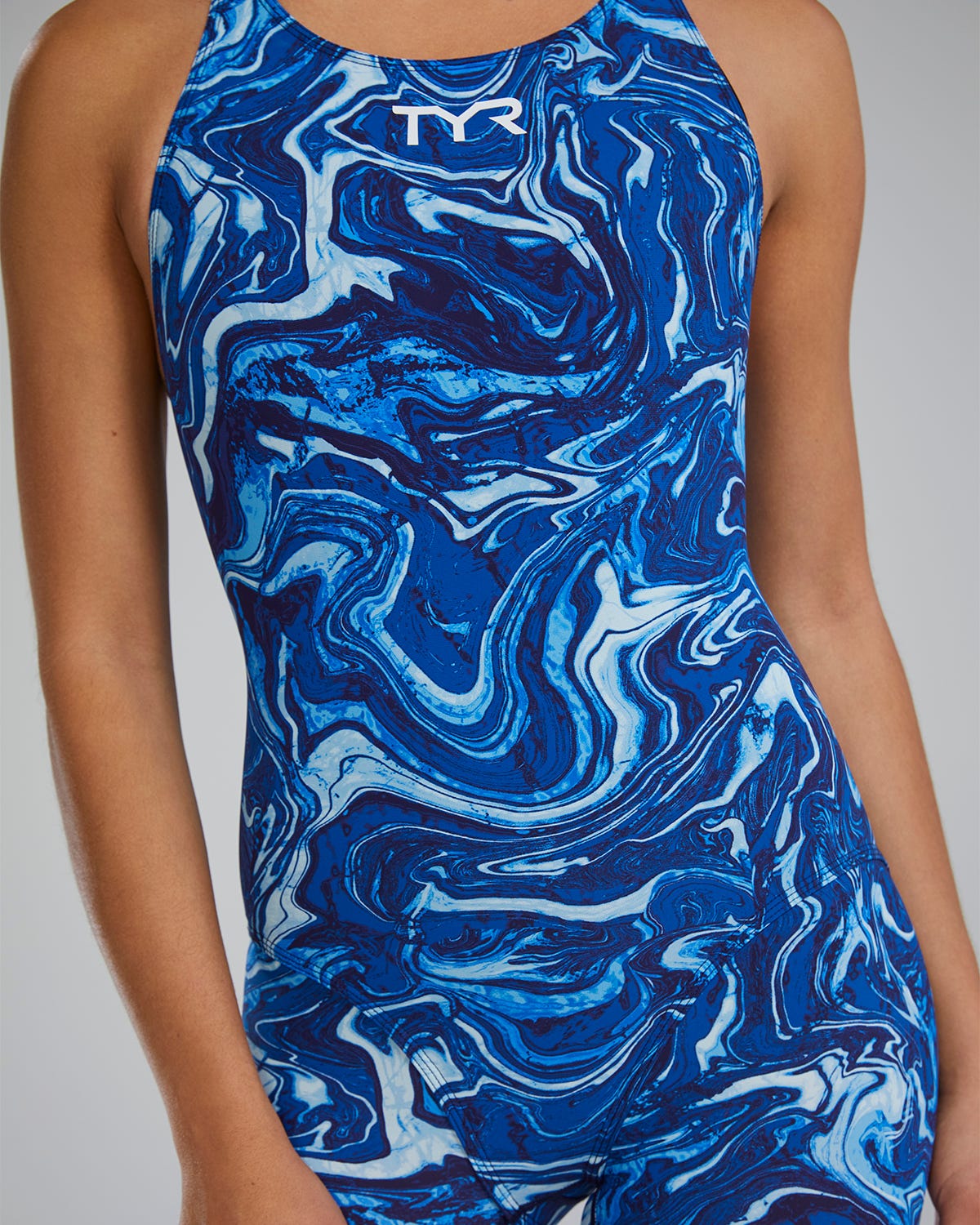 ::380 Blue Ice Metallic