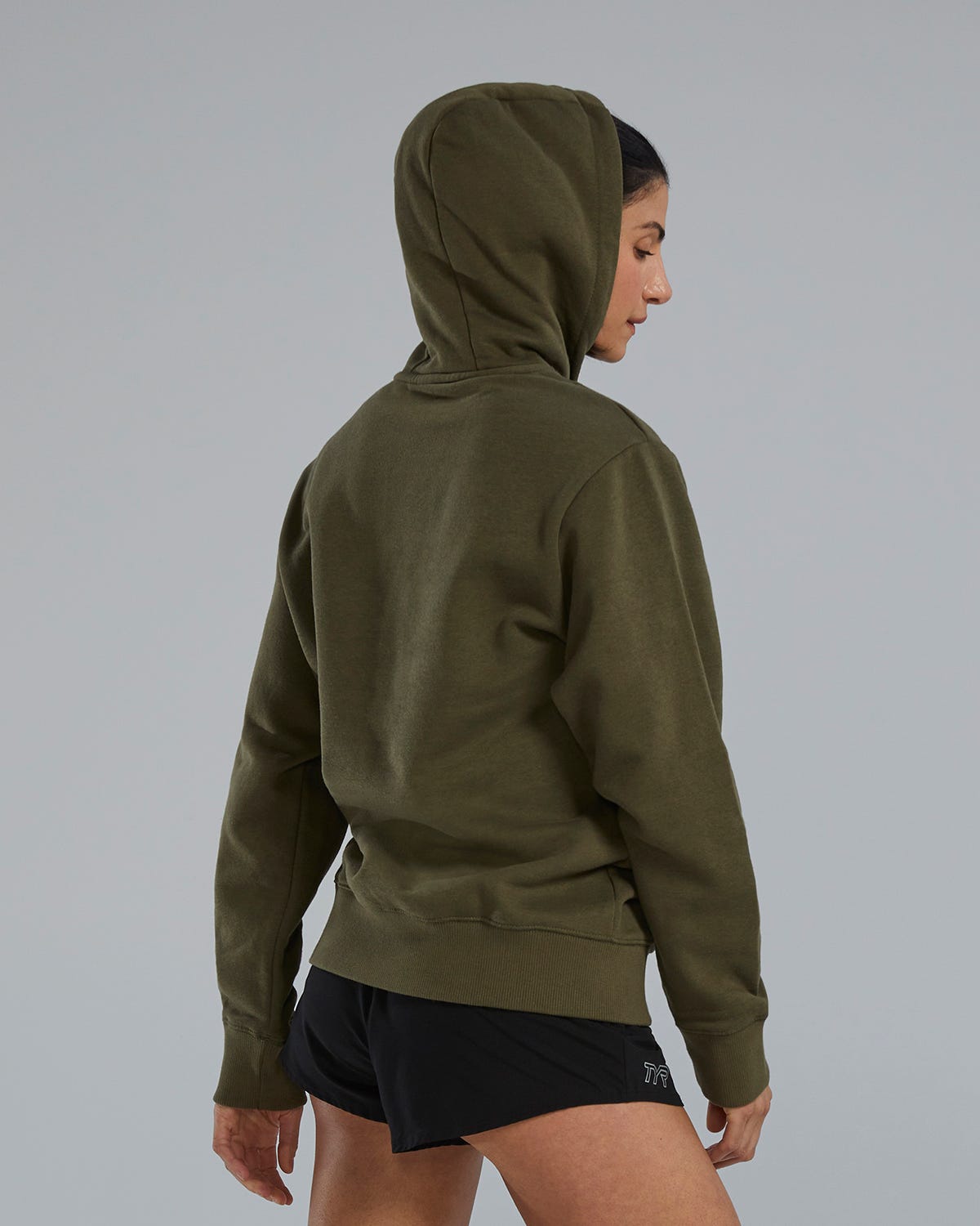 ::932 Olive Night