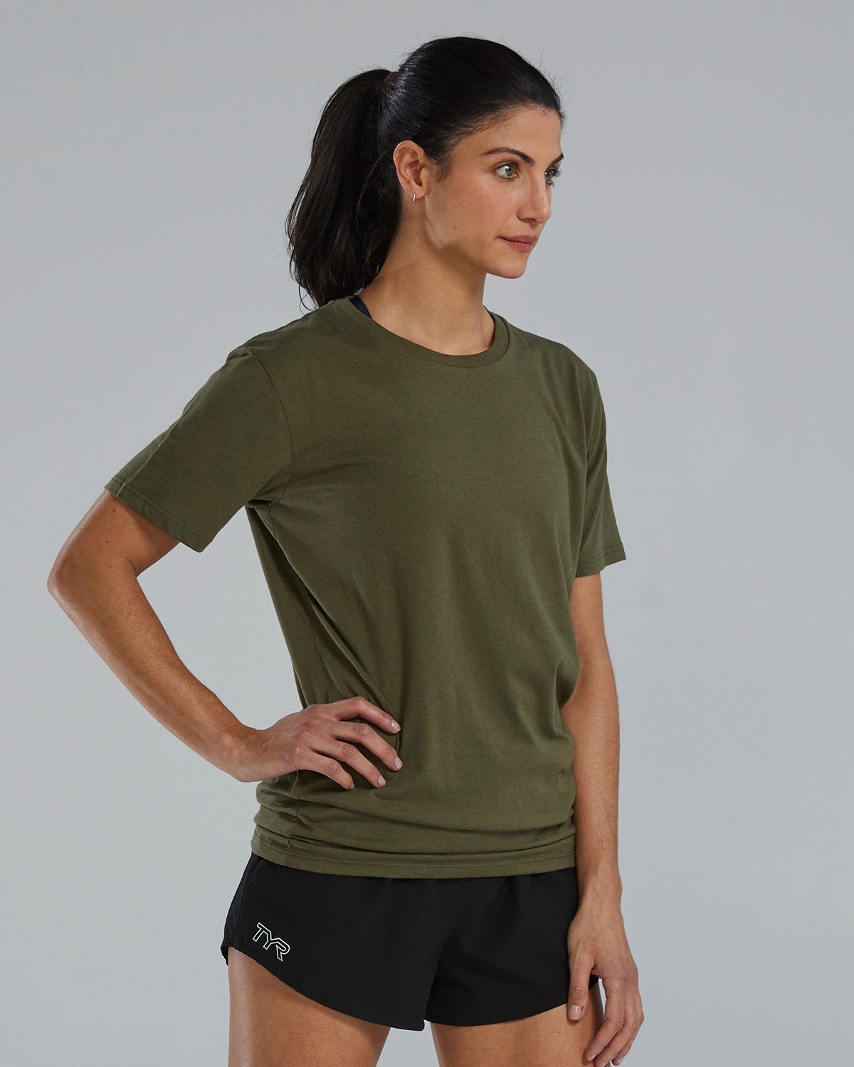 ::932 Olive Night