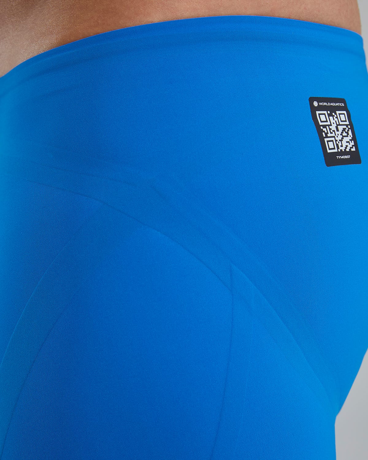::824 Imperial Blue