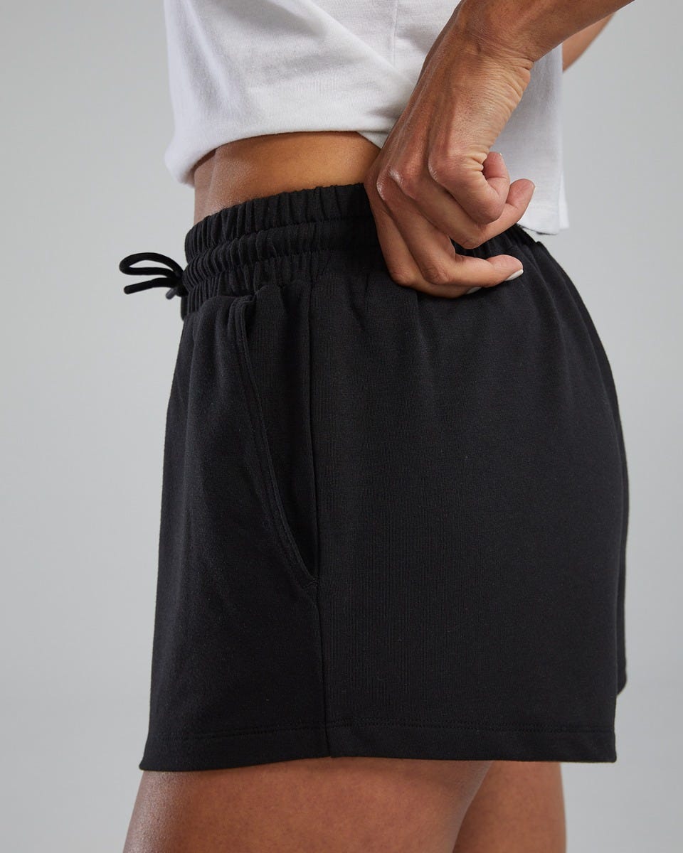 ::001 Black