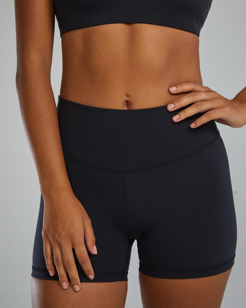 ::001 Black