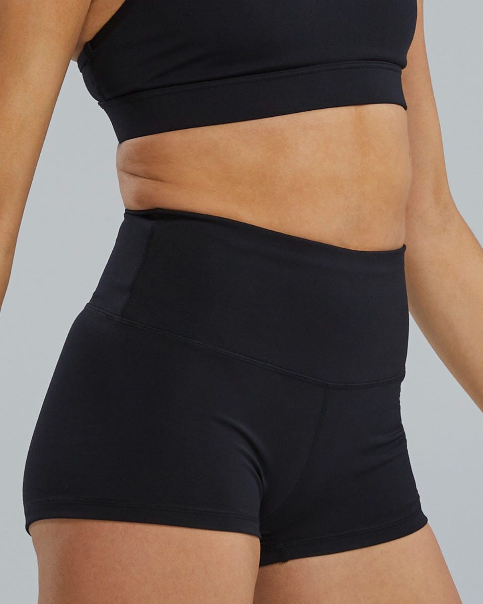 ::001 Black