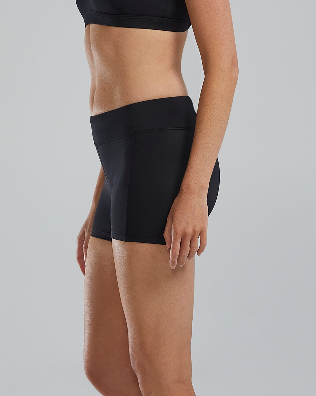 ::001 Black