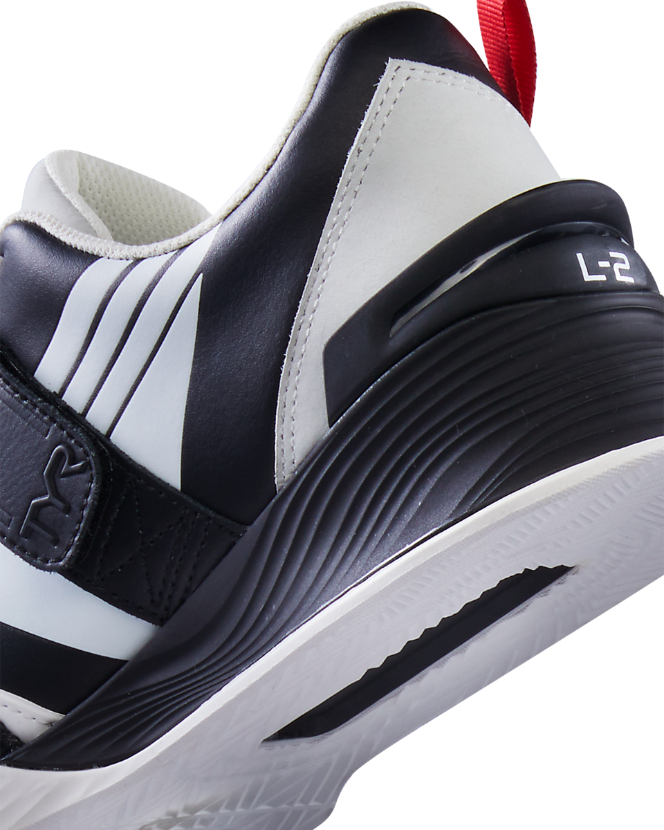 ::221 WHT/BLK/RED