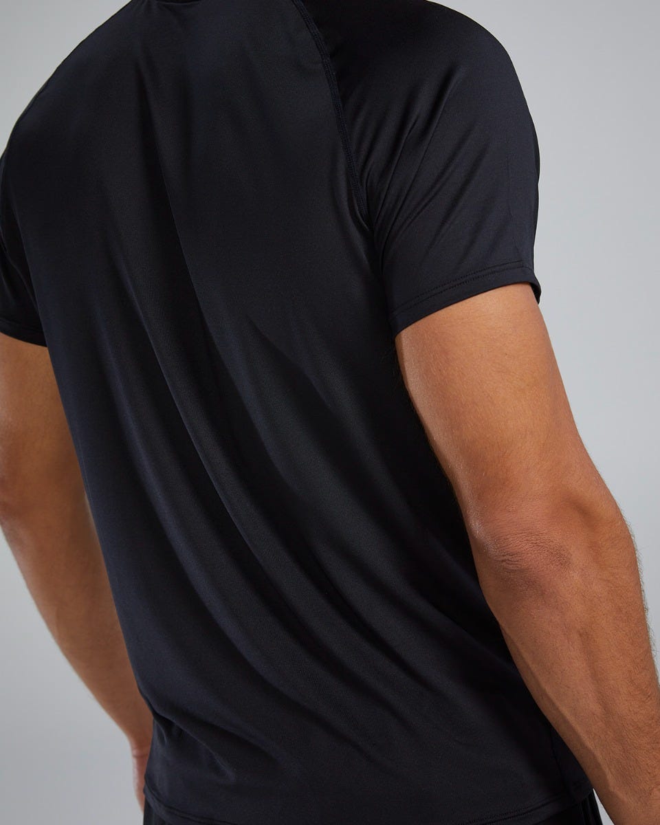 ::001 Black