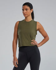 ::932 Olive Night