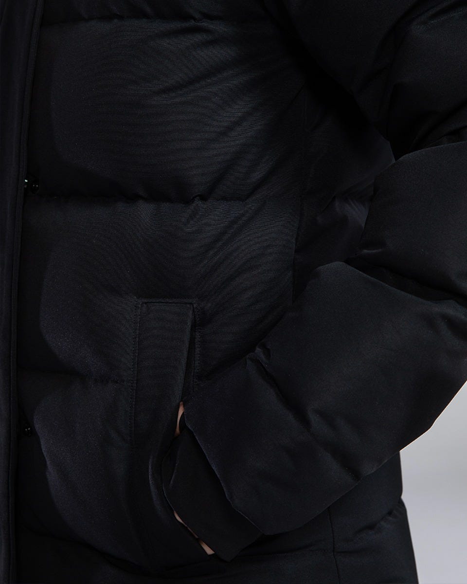::001 Black